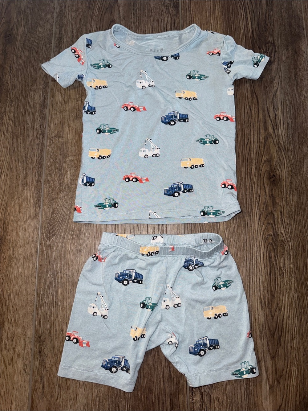 EUC Kyte BABY pajama set